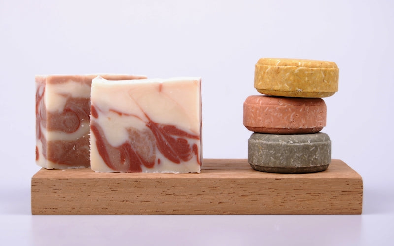 Wat is het verschil tussen een shampoobar en een haarzeep?